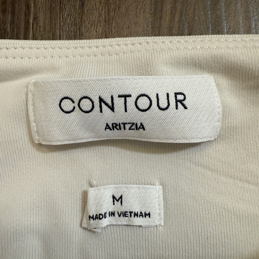 Aritzia Contour Bodysuit in Cream